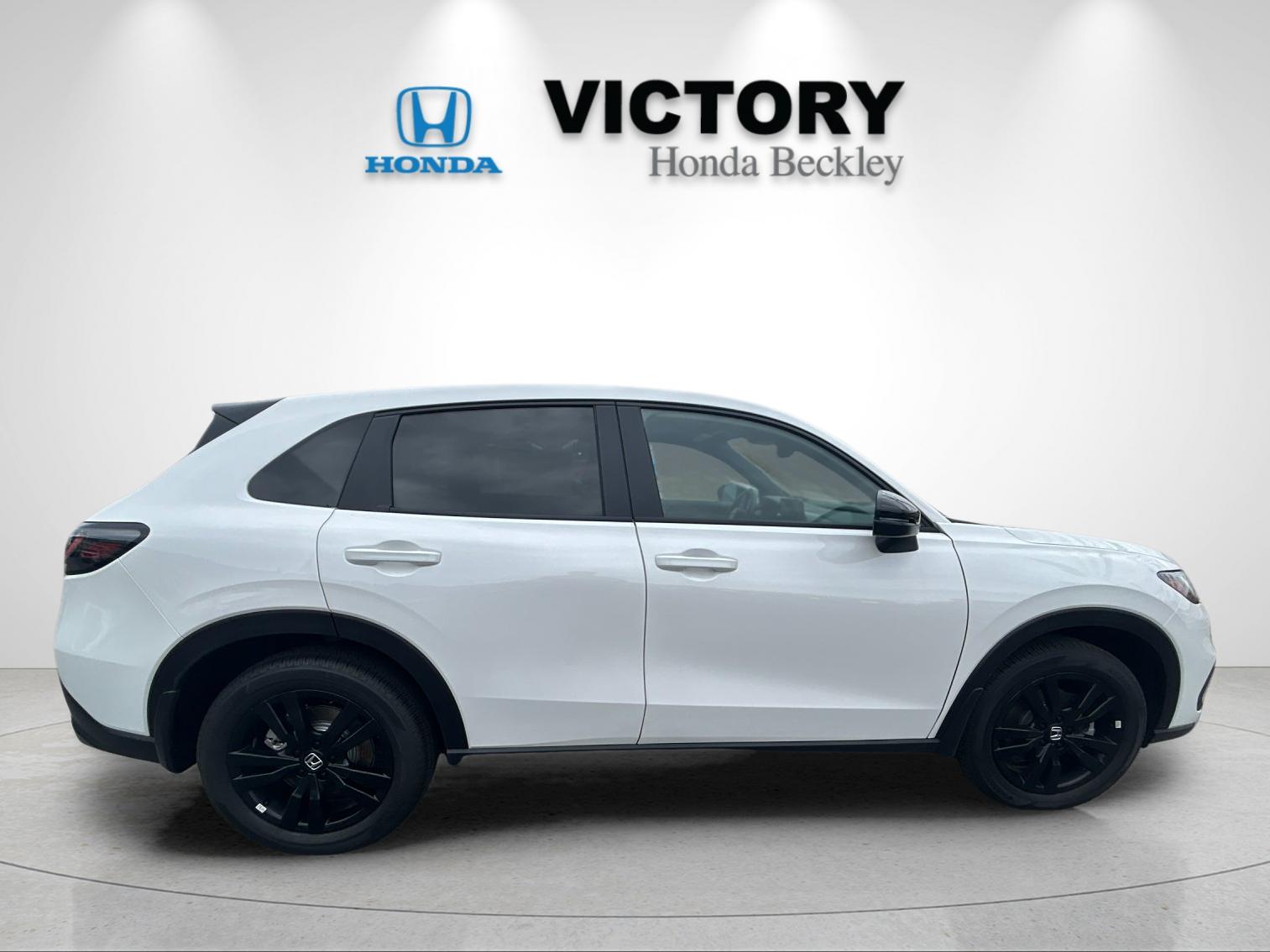 New 2026 Platinum White Pearl Honda AWD SPORT image 6