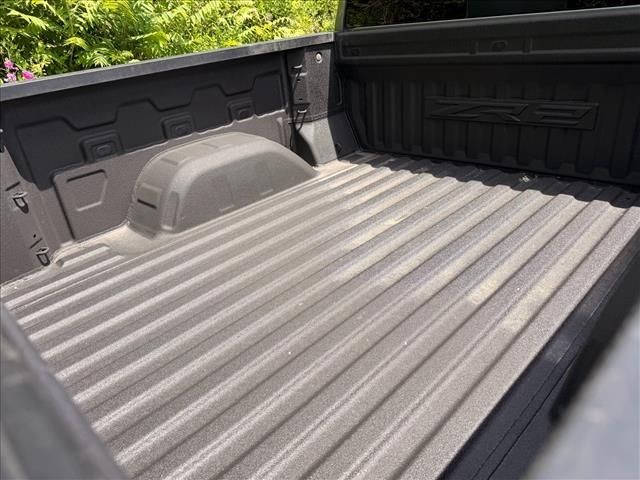Used 2024 Sterling Gray Metallic Chevrolet ZR2 image 29