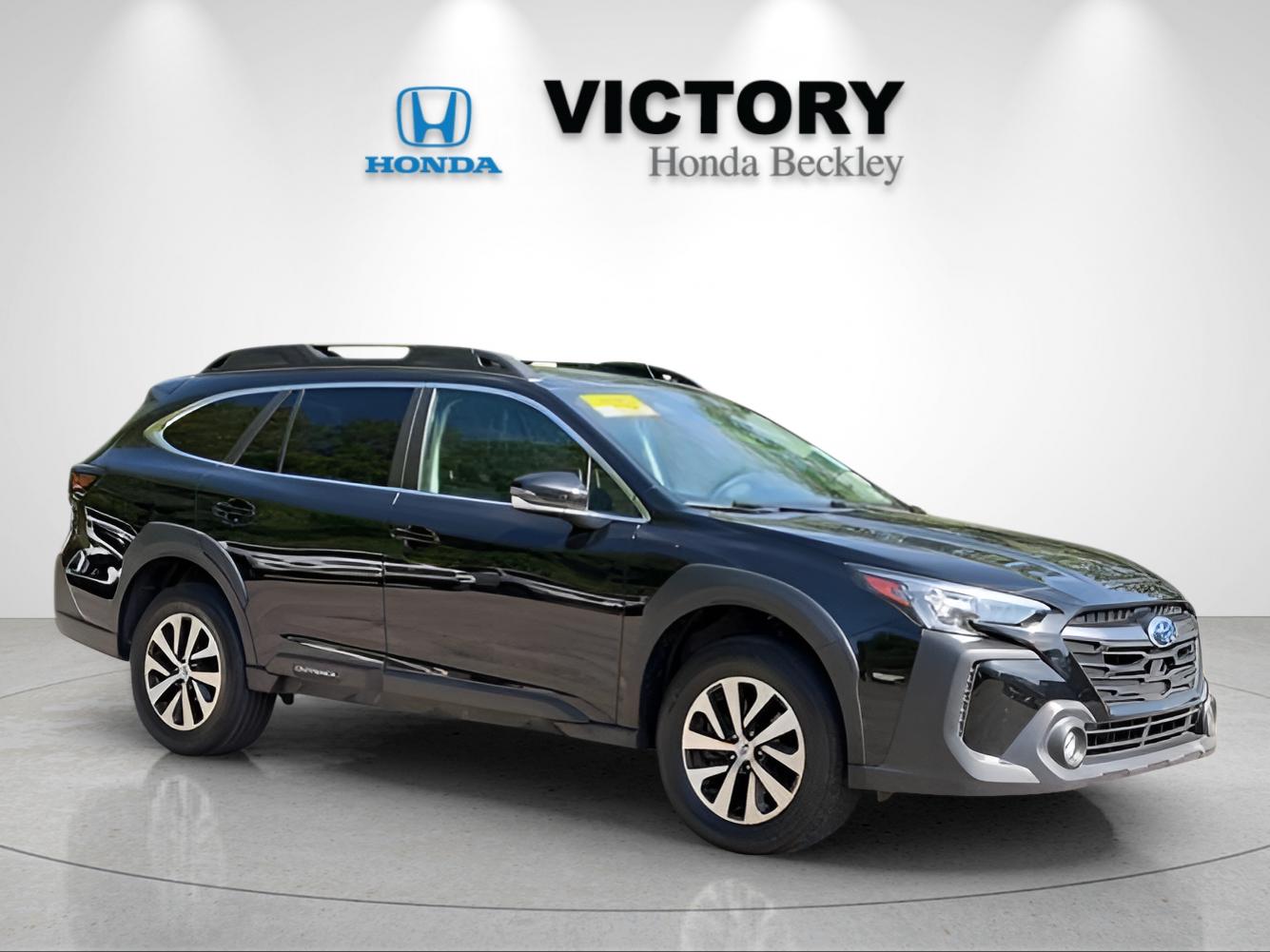 Used 2023 Crystal Black Silica Subaru Premium image 2