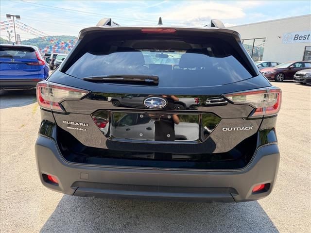 Used 2023 Crystal Black Silica Subaru Premium image 6