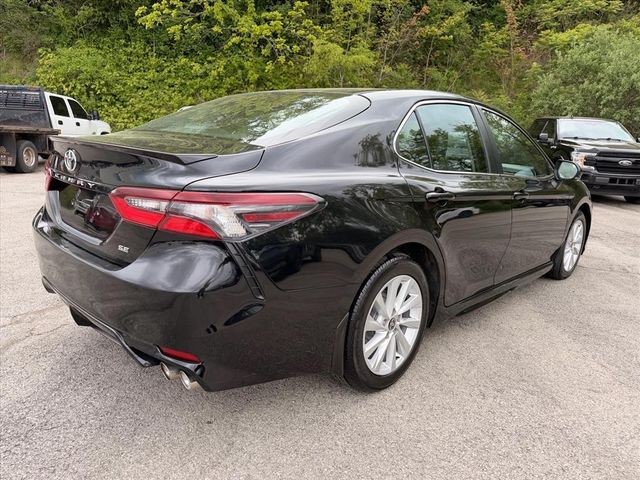 Used 2024 Midnight Black Metallic Toyota SE image 4