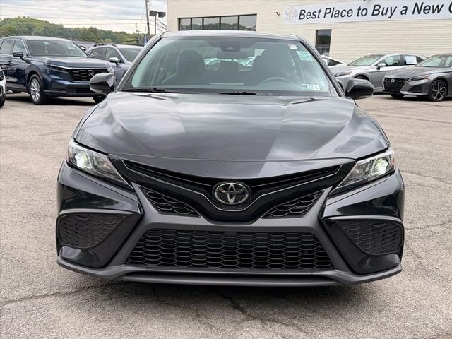 Used 2024 Midnight Black Metallic Toyota SE image 10