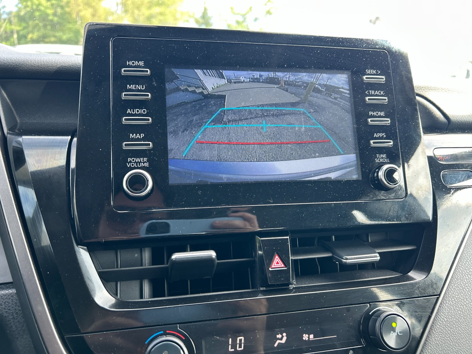 Used 2024  Toyota SE image 23