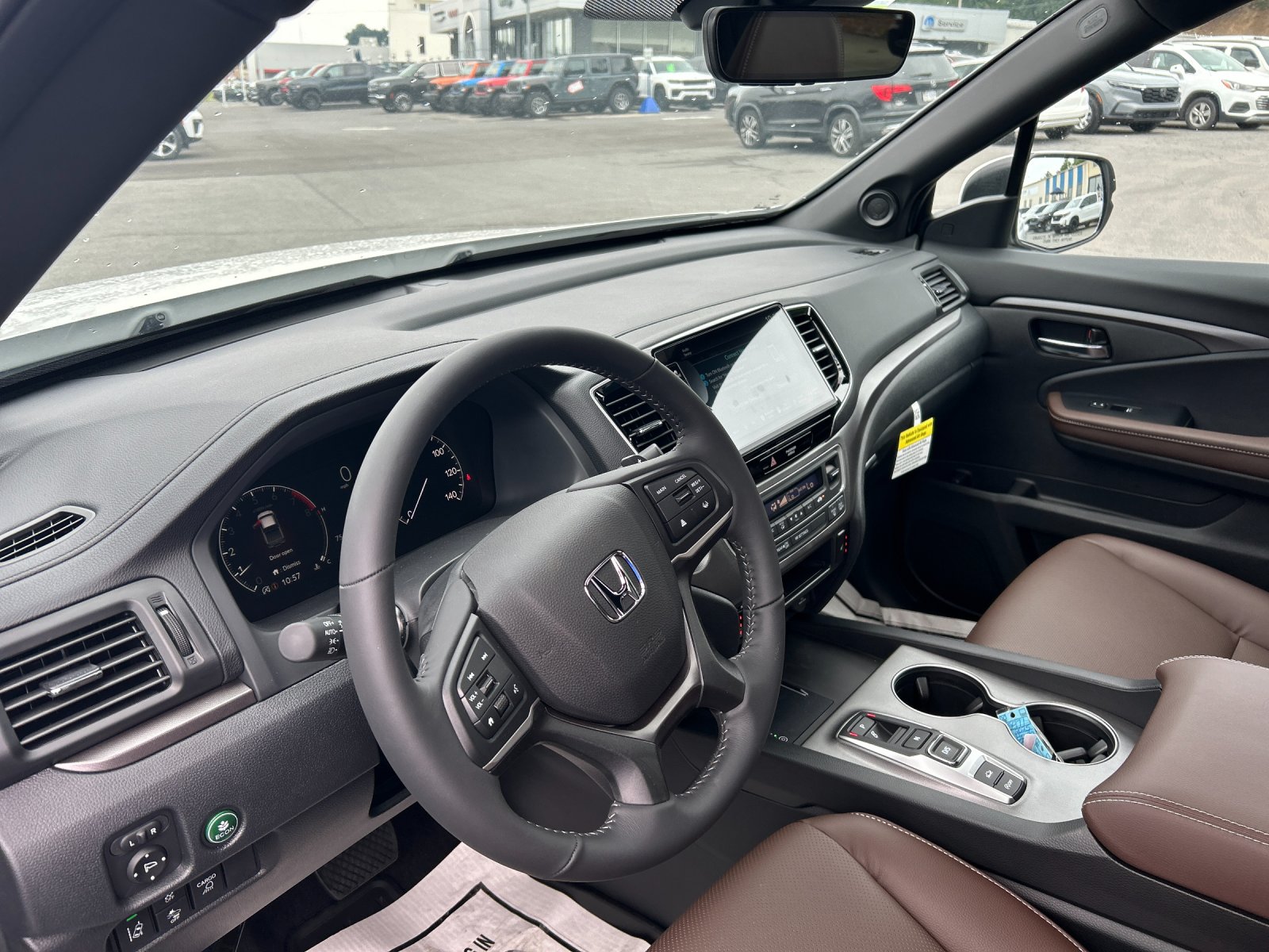 New 2026 Platinum White Pearl Honda RTL image 11