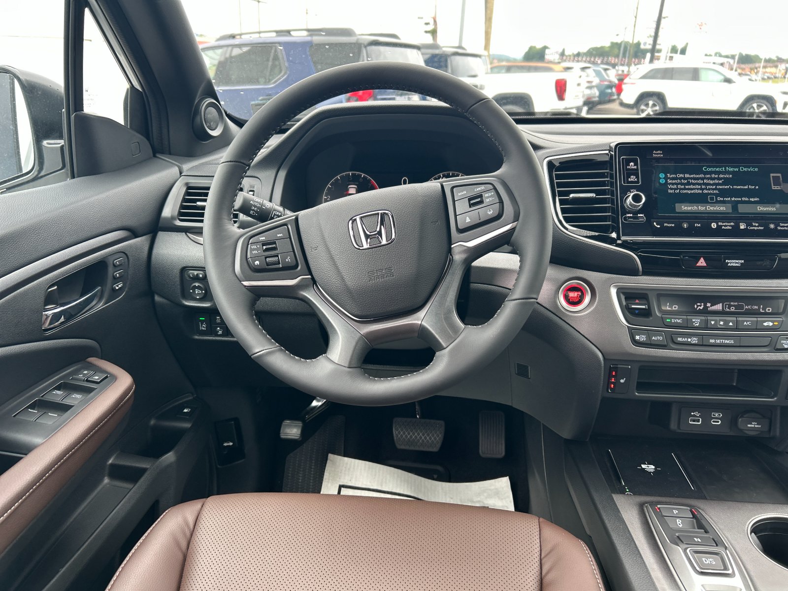 New 2026 Platinum White Pearl Honda RTL image 17