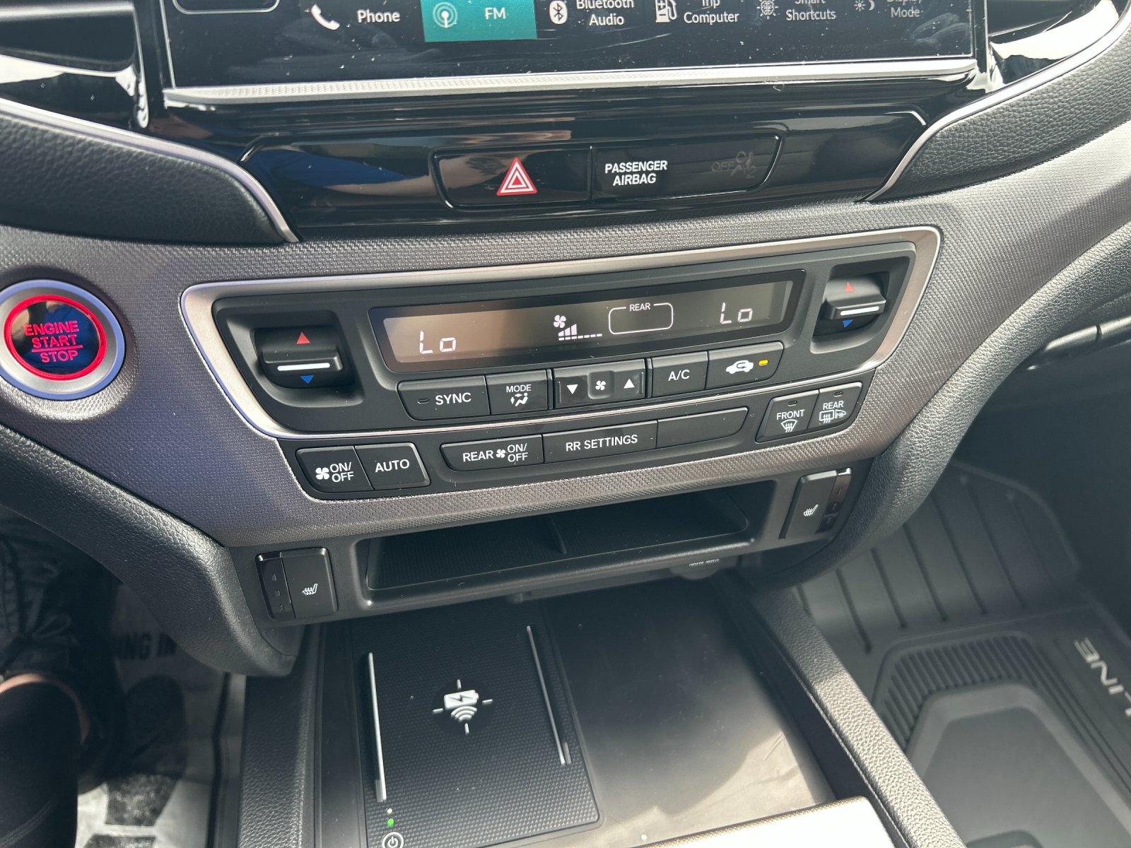 New 2026 Platinum White Pearl Honda RTL image 24