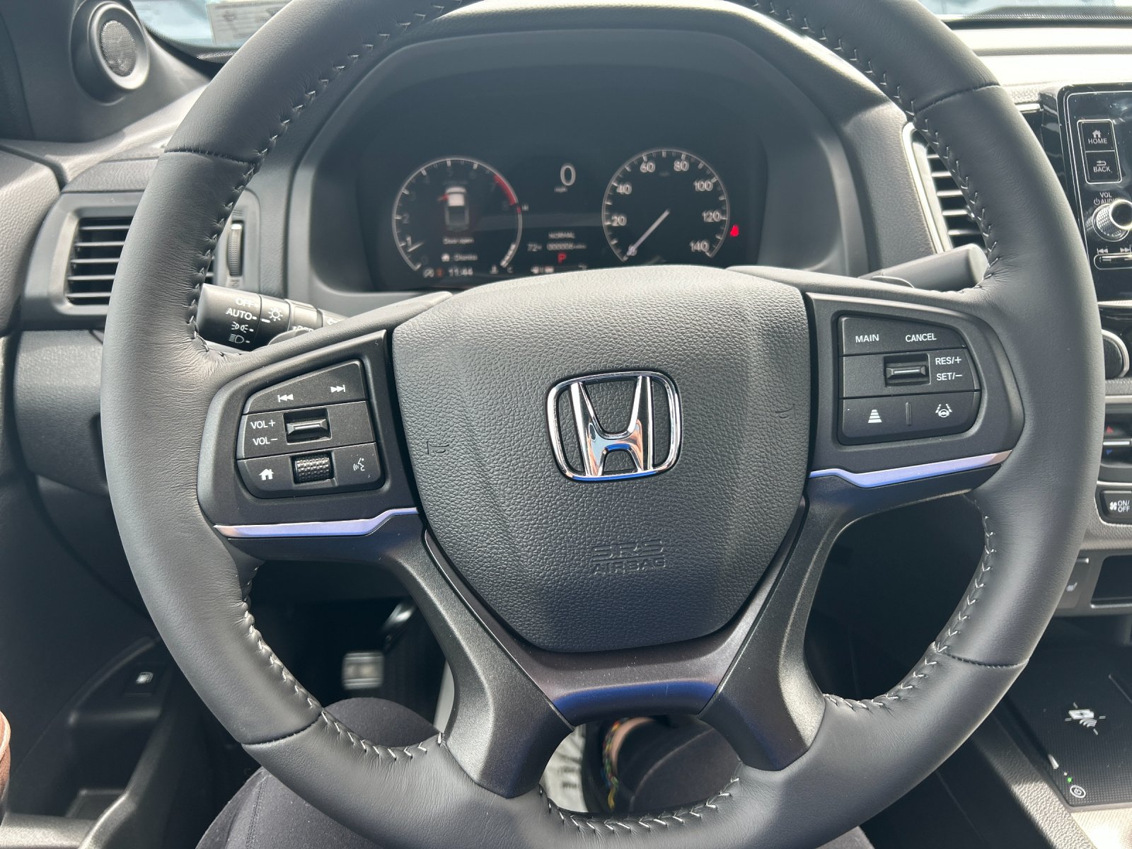 New 2026 Platinum White Pearl Honda RTL image 27