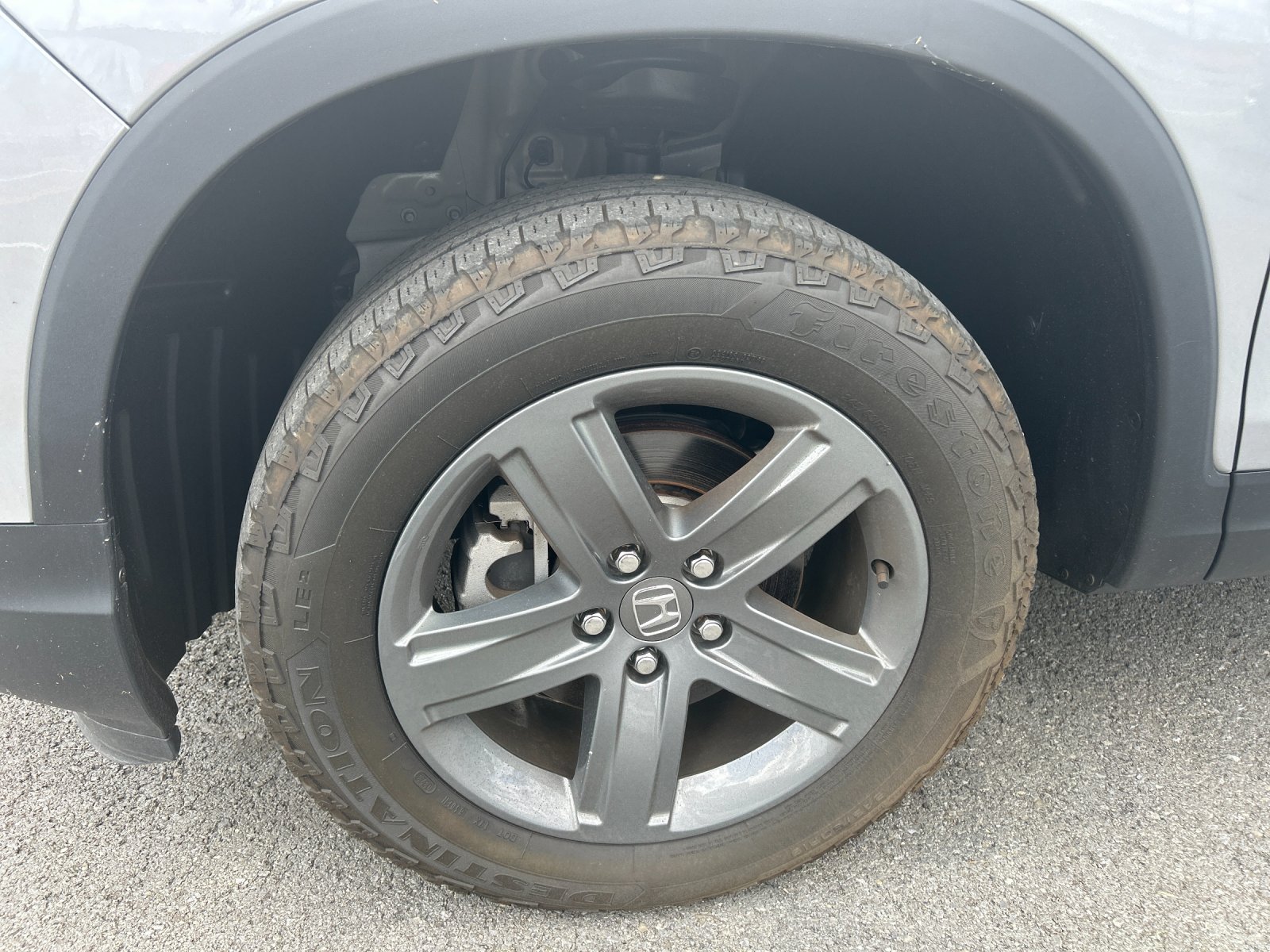 Used 2023 Lunar Silver Metallic Honda RTL image 9