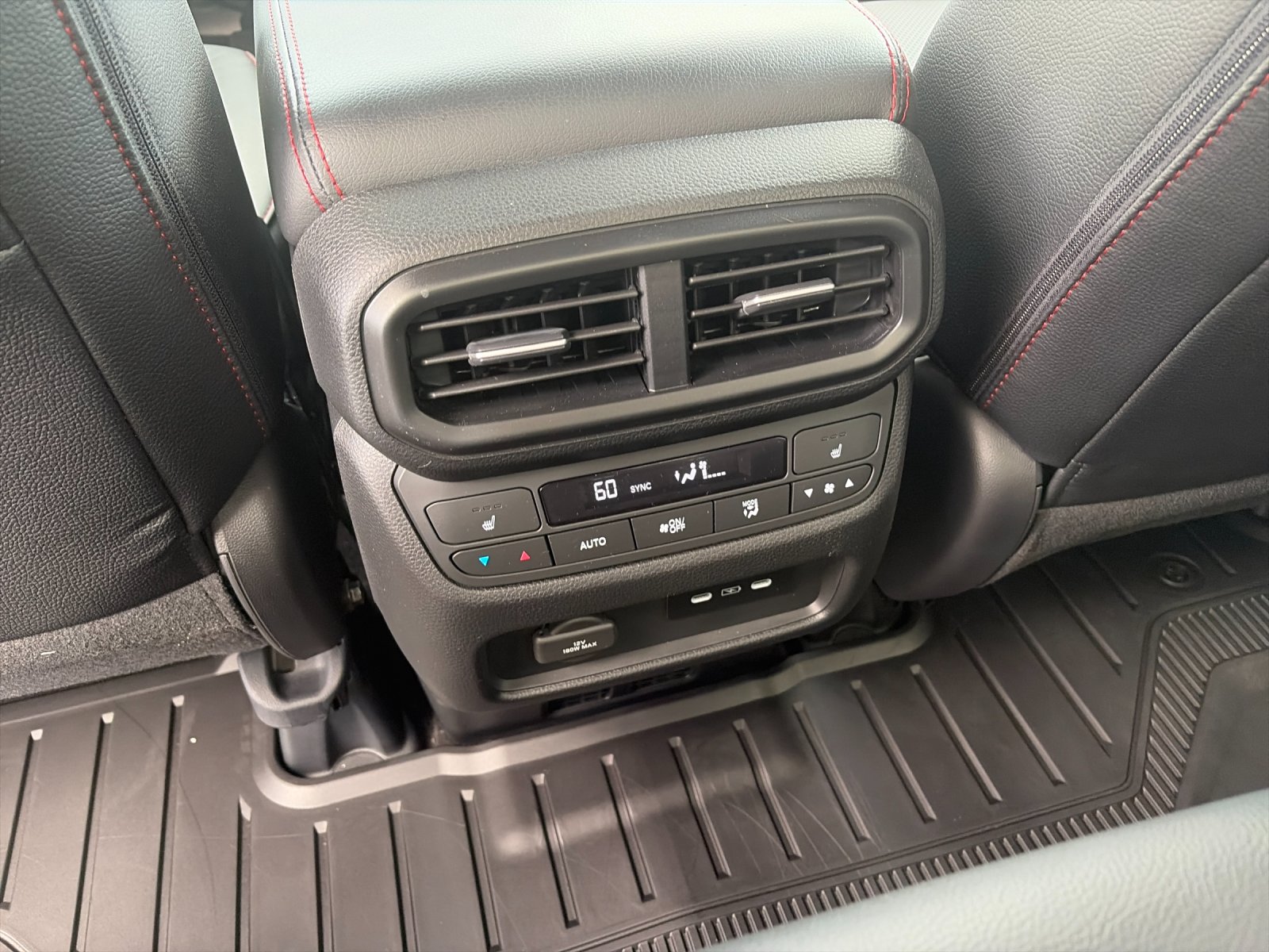 2026 Honda Ridgeline Black Edition - Photo 15