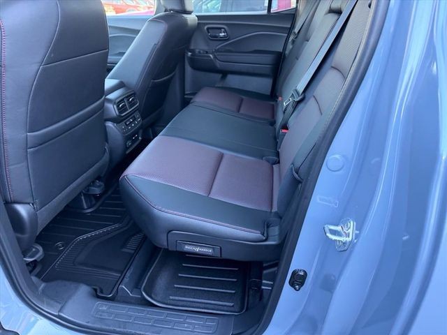 New 2026 Sonic Gray Pearl Honda Black Edition image 4