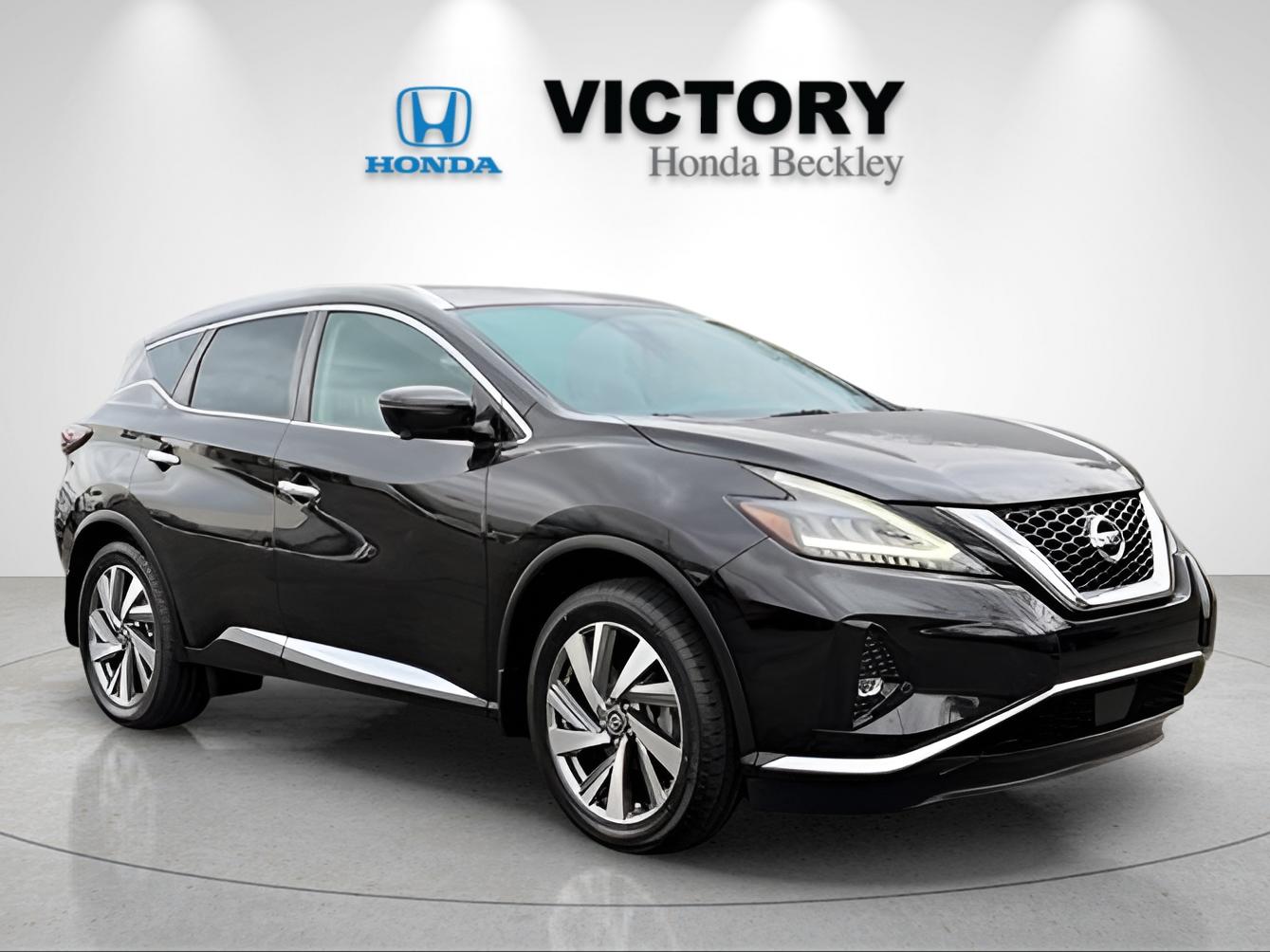 Used 2021 Magnetic Black Pearl Nissan SL image 2