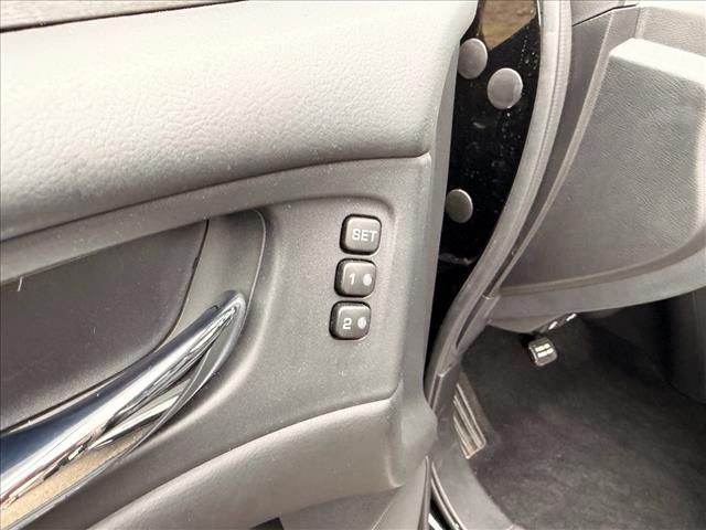 Used 2021 Magnetic Black Pearl Nissan SL image 18