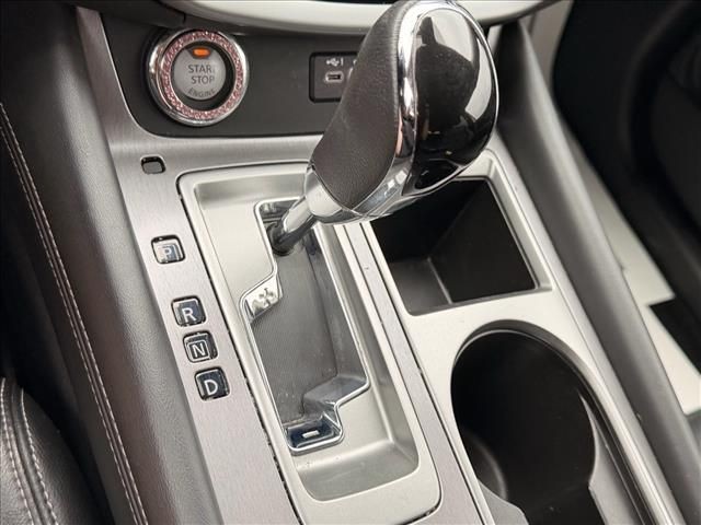 Used 2021 Magnetic Black Pearl Nissan SL image 25