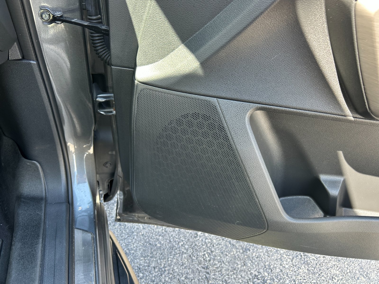 Used 2023 Gun Metallic Nissan Platinum image 23