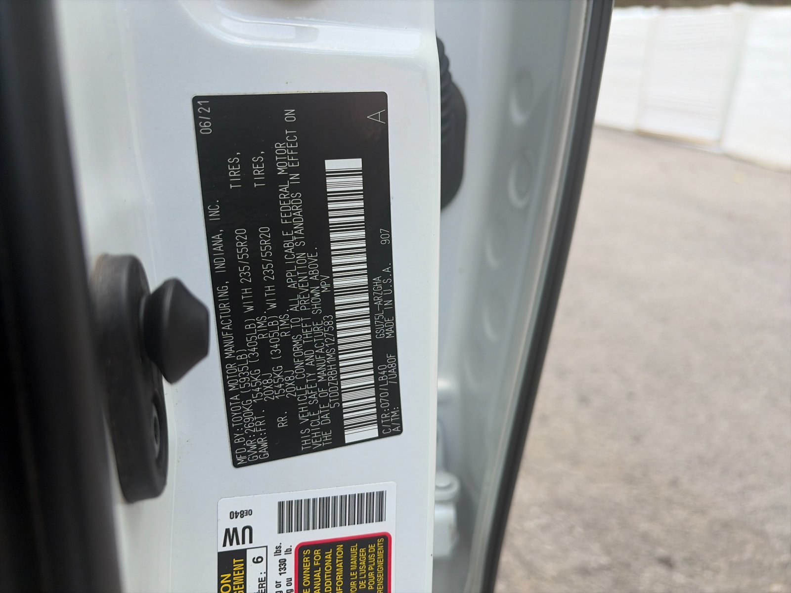 Used 2021 Blizzard Pearl Toyota Limited image 35