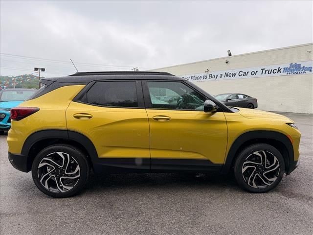 Used 2024 Yellow Metallic Chevrolet RS image 3