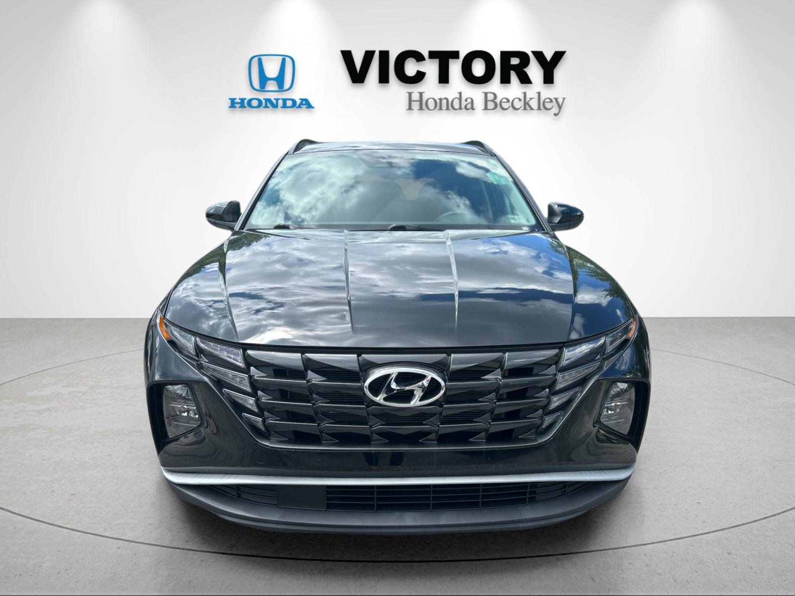 Used 2024 Black Pearl Hyundai SEL image 8