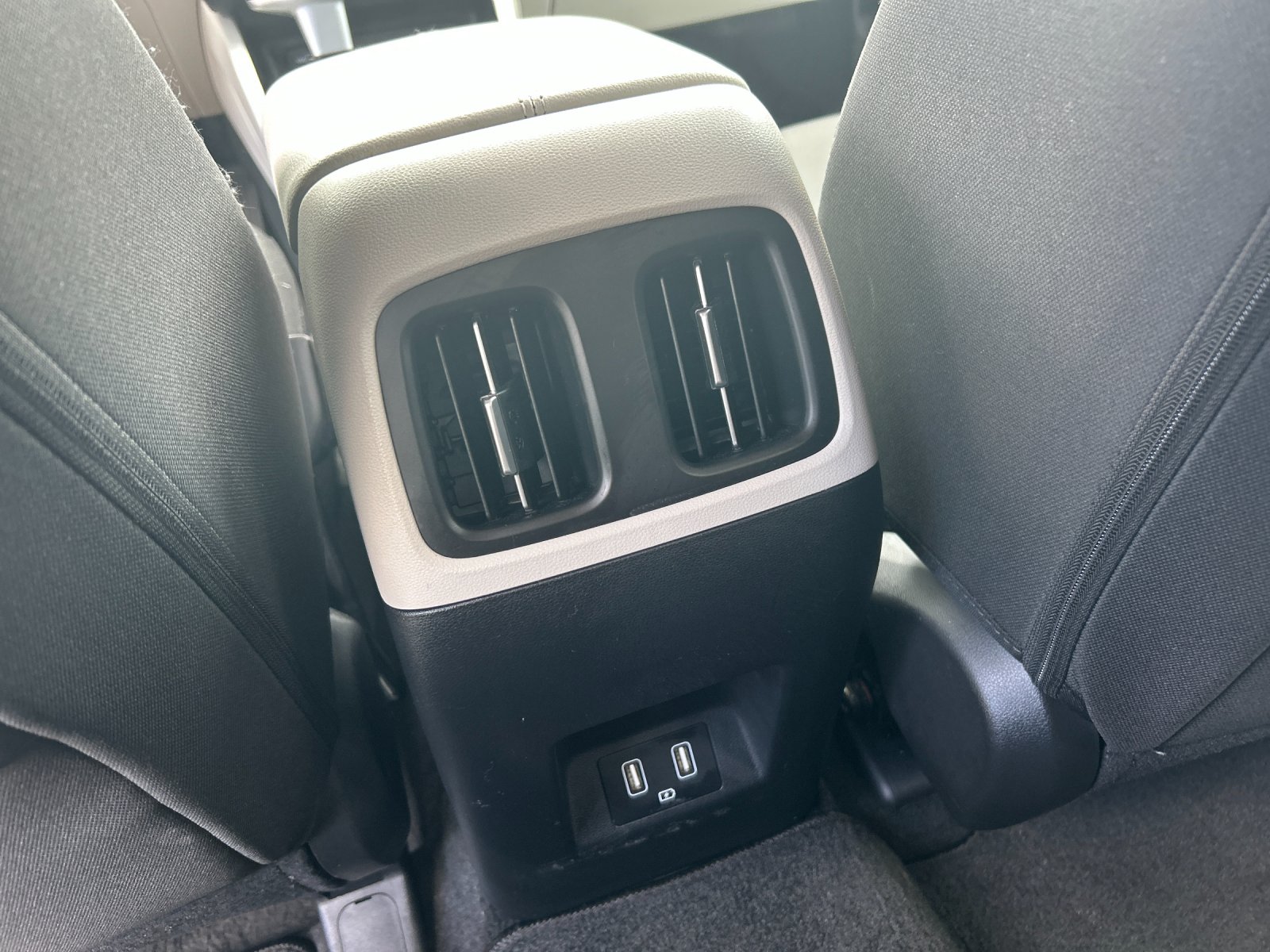 Used 2024 Black Pearl Hyundai SEL image 15