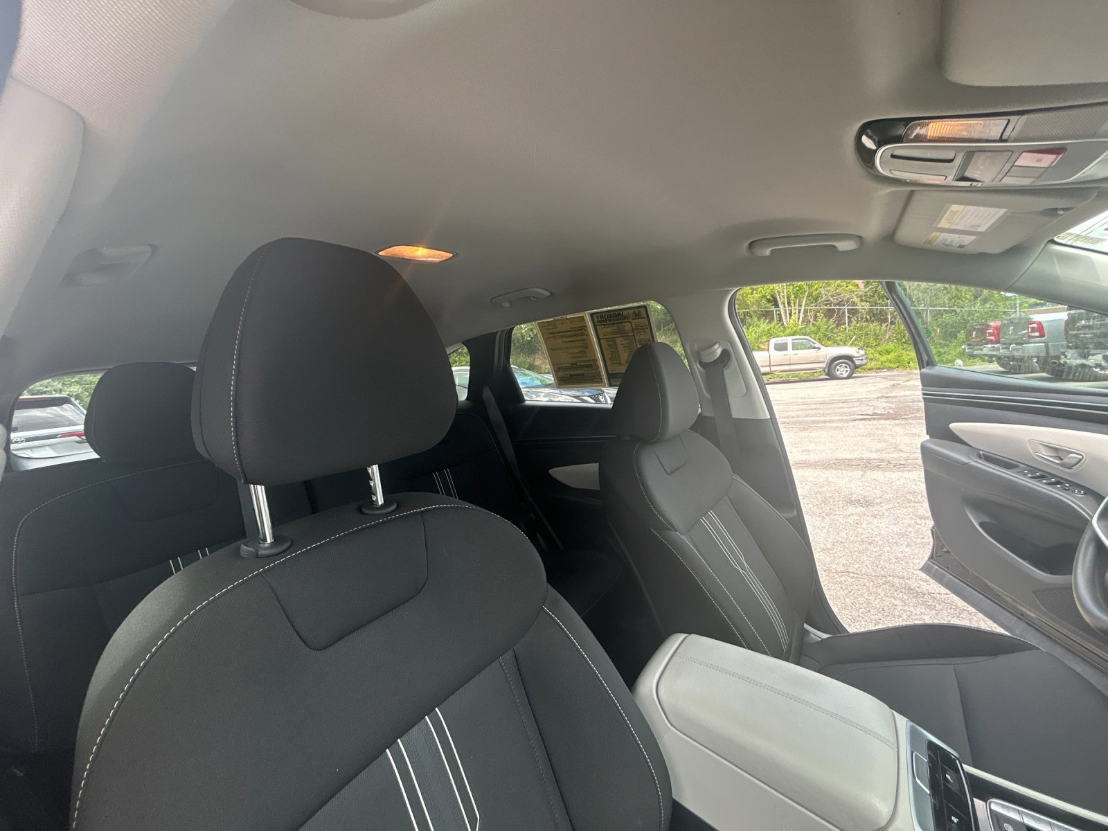 Used 2024 Black Pearl Hyundai SEL image 20