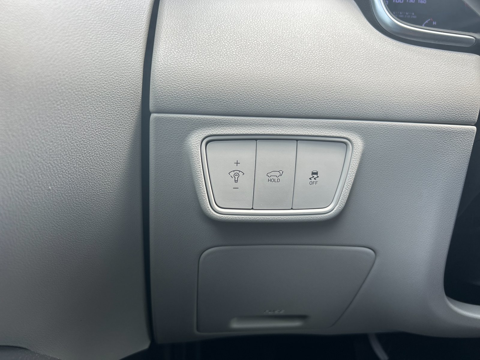 Used 2024 Black Pearl Hyundai SEL image 33