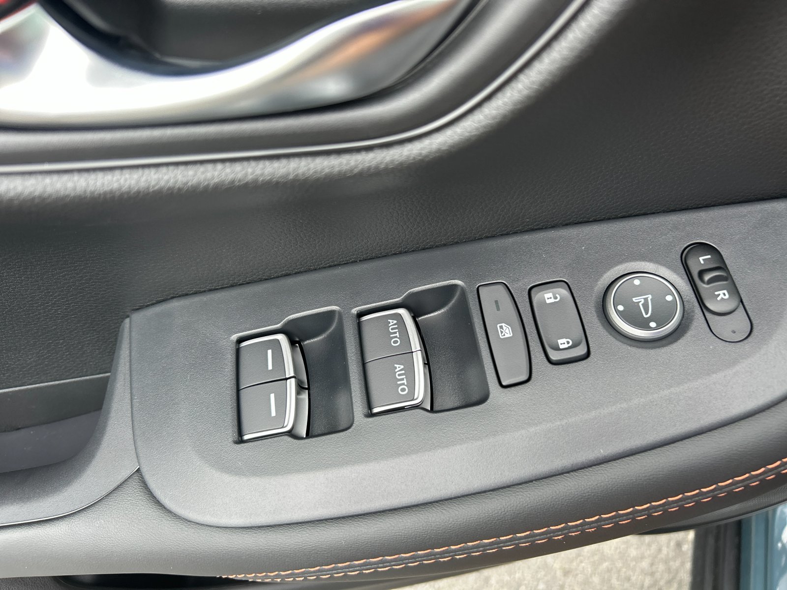 New 2027 Nordic Forest Pearl Honda Sport AWD image 13