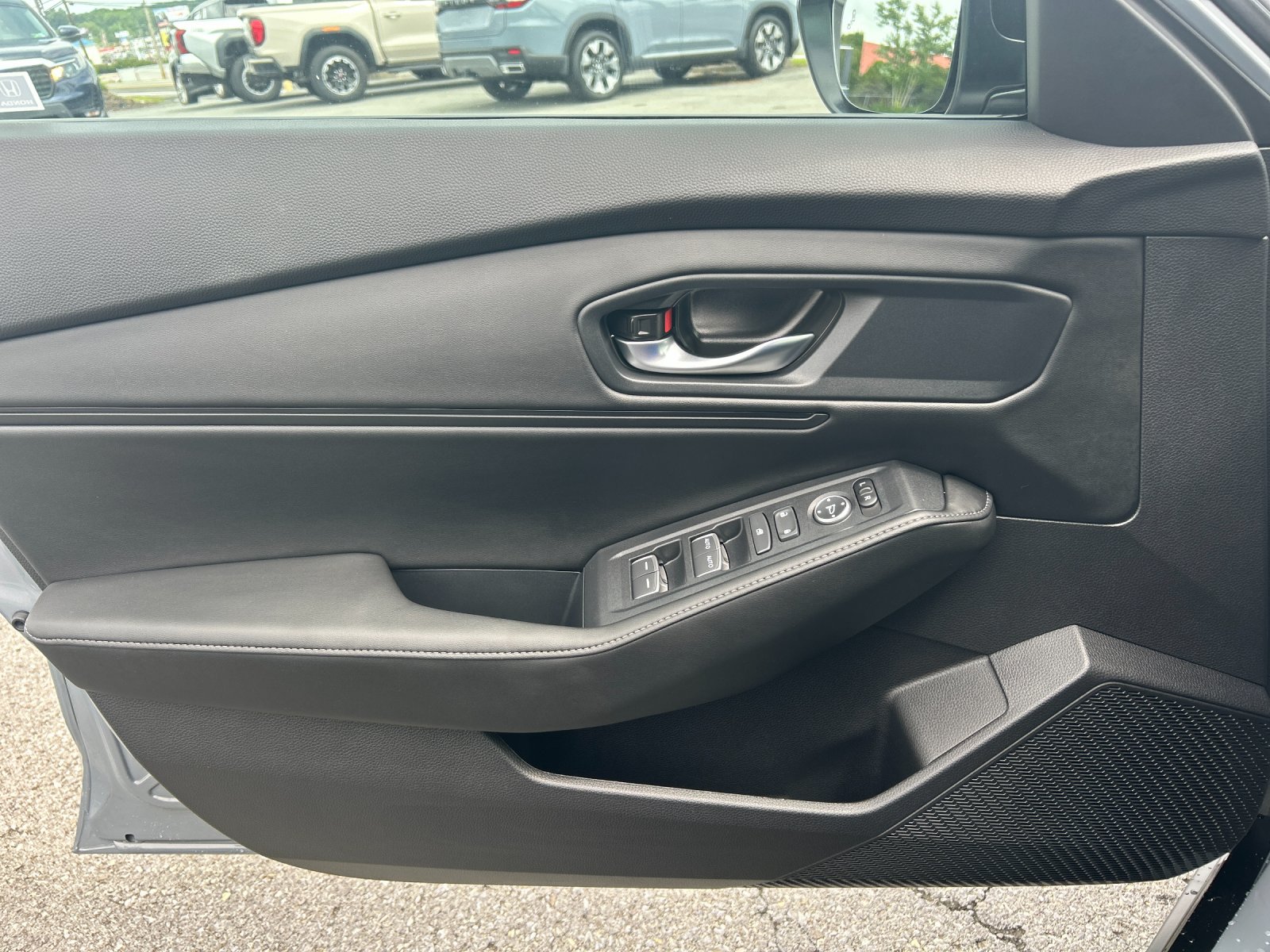 New 2026 Urban Gray Pearl Honda Sport Hybrid image 12