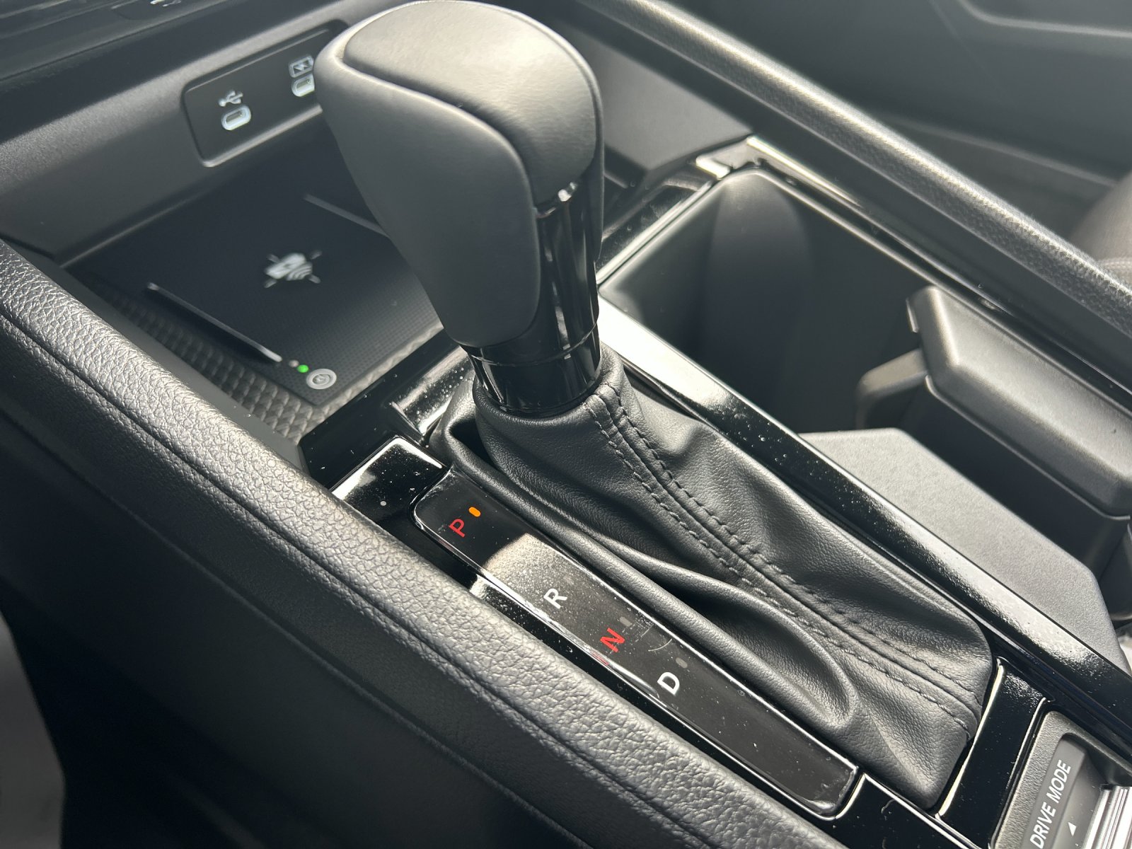 New 2026 Urban Gray Pearl Honda Sport Hybrid image 25