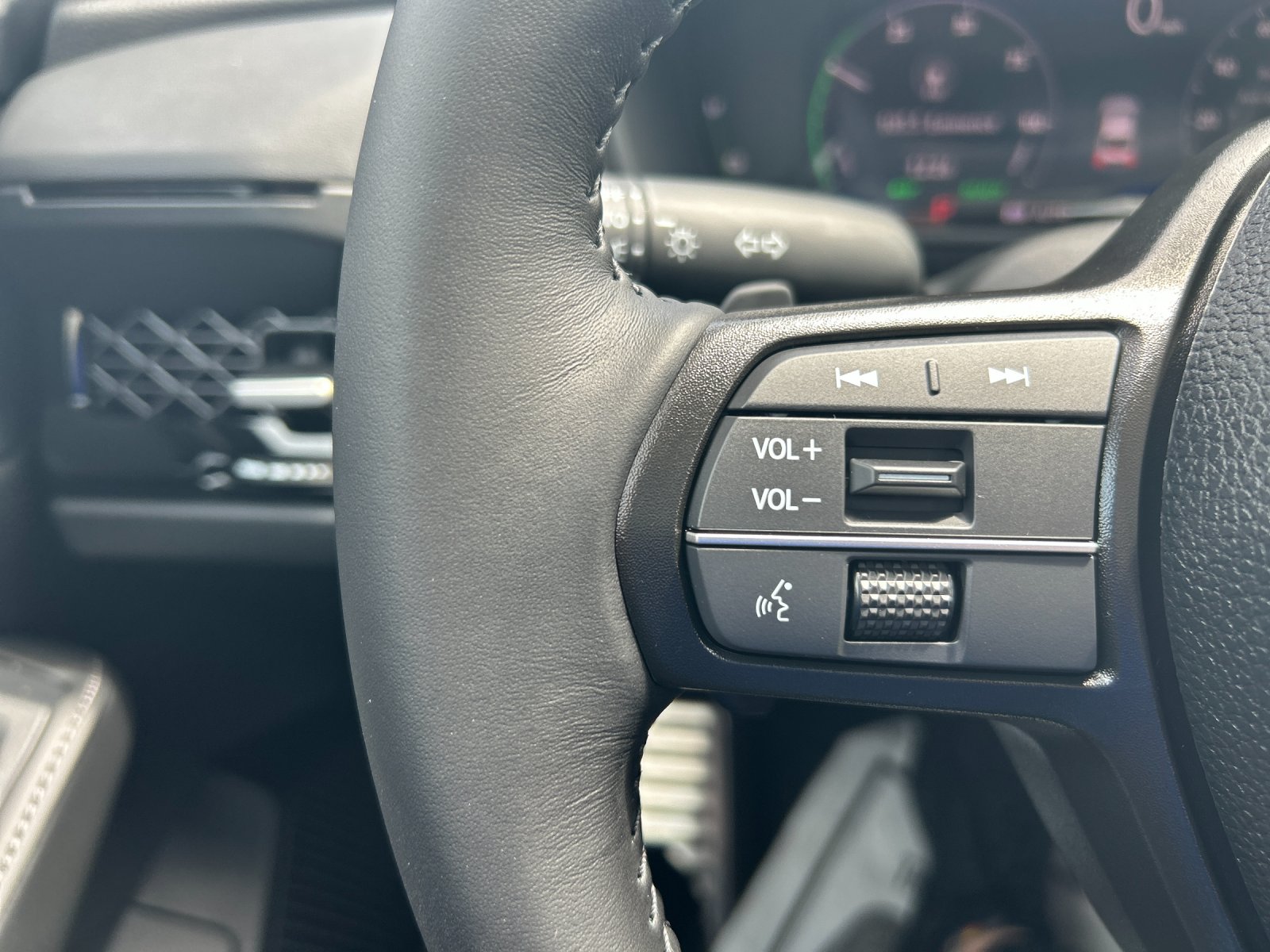 New 2026 Urban Gray Pearl Honda Sport Hybrid image 28