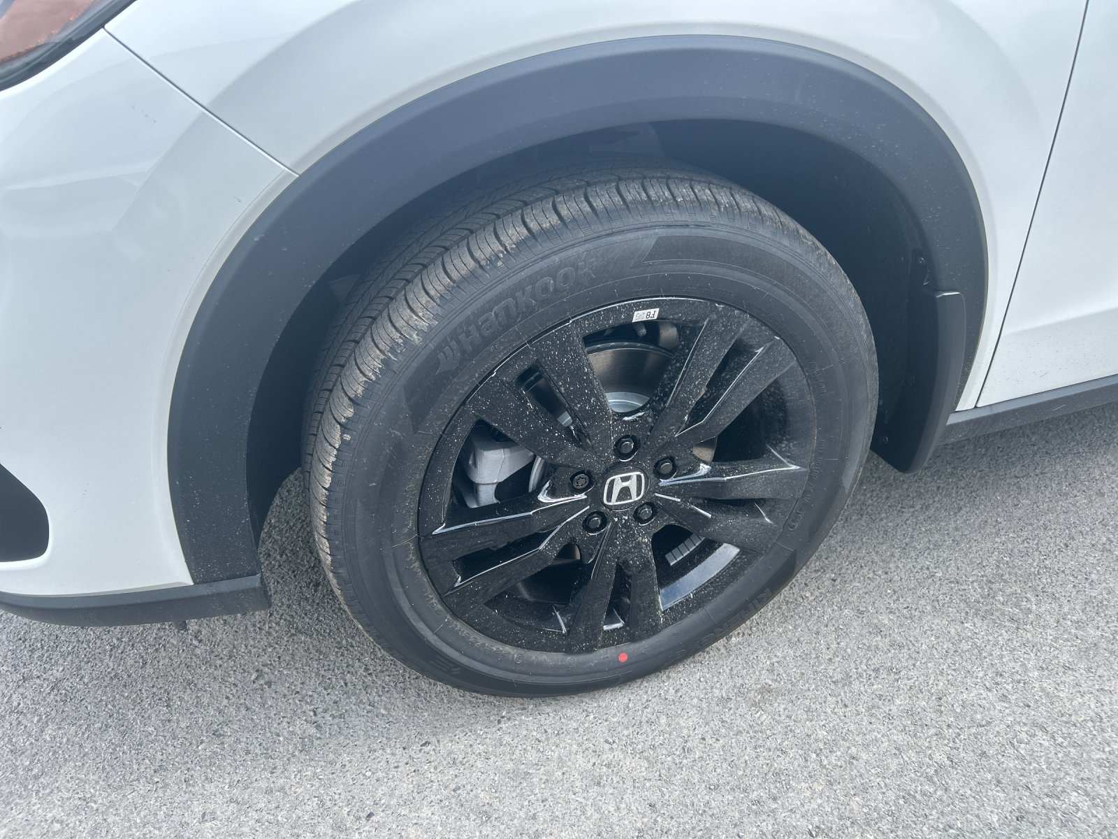 New 2027 Platinum White Pearl Honda Sport AWD image 9
