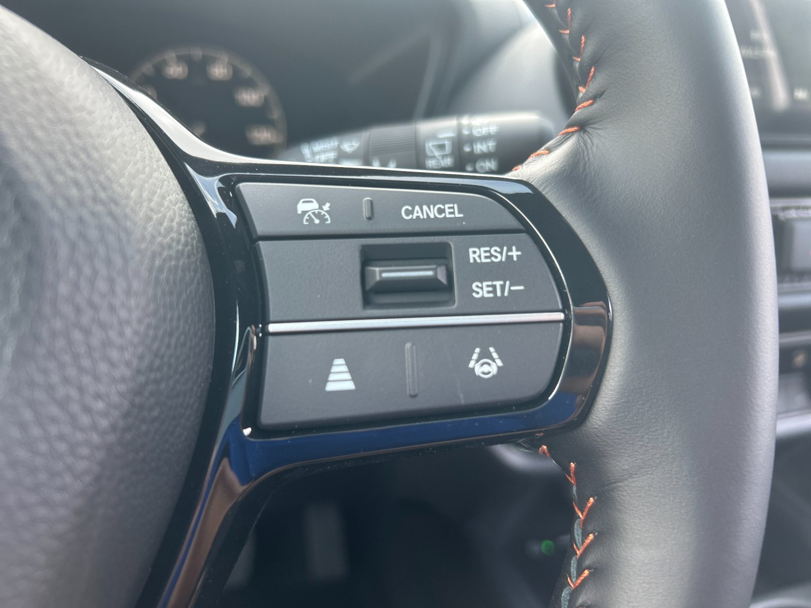 New 2027 Platinum White Pearl Honda Sport AWD image 30