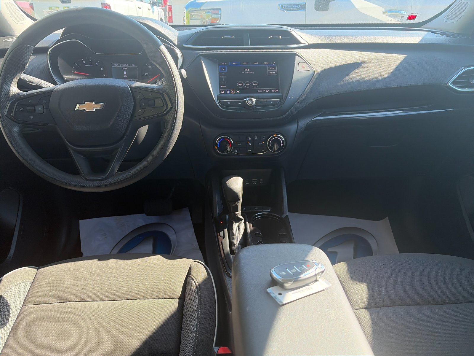 Used 2023 Crimson Chevrolet LT image 16