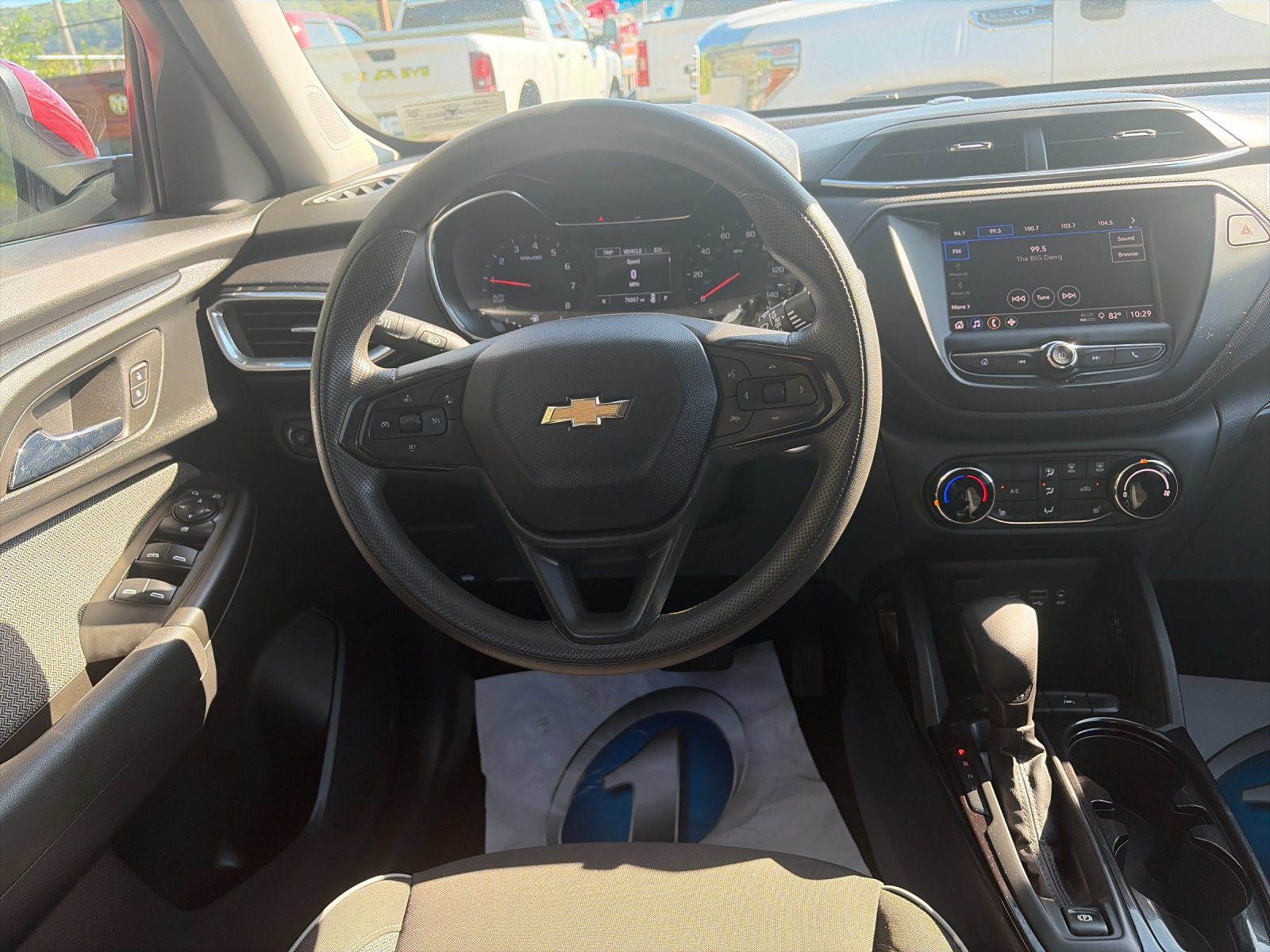 Used 2023 Crimson Chevrolet LT image 17