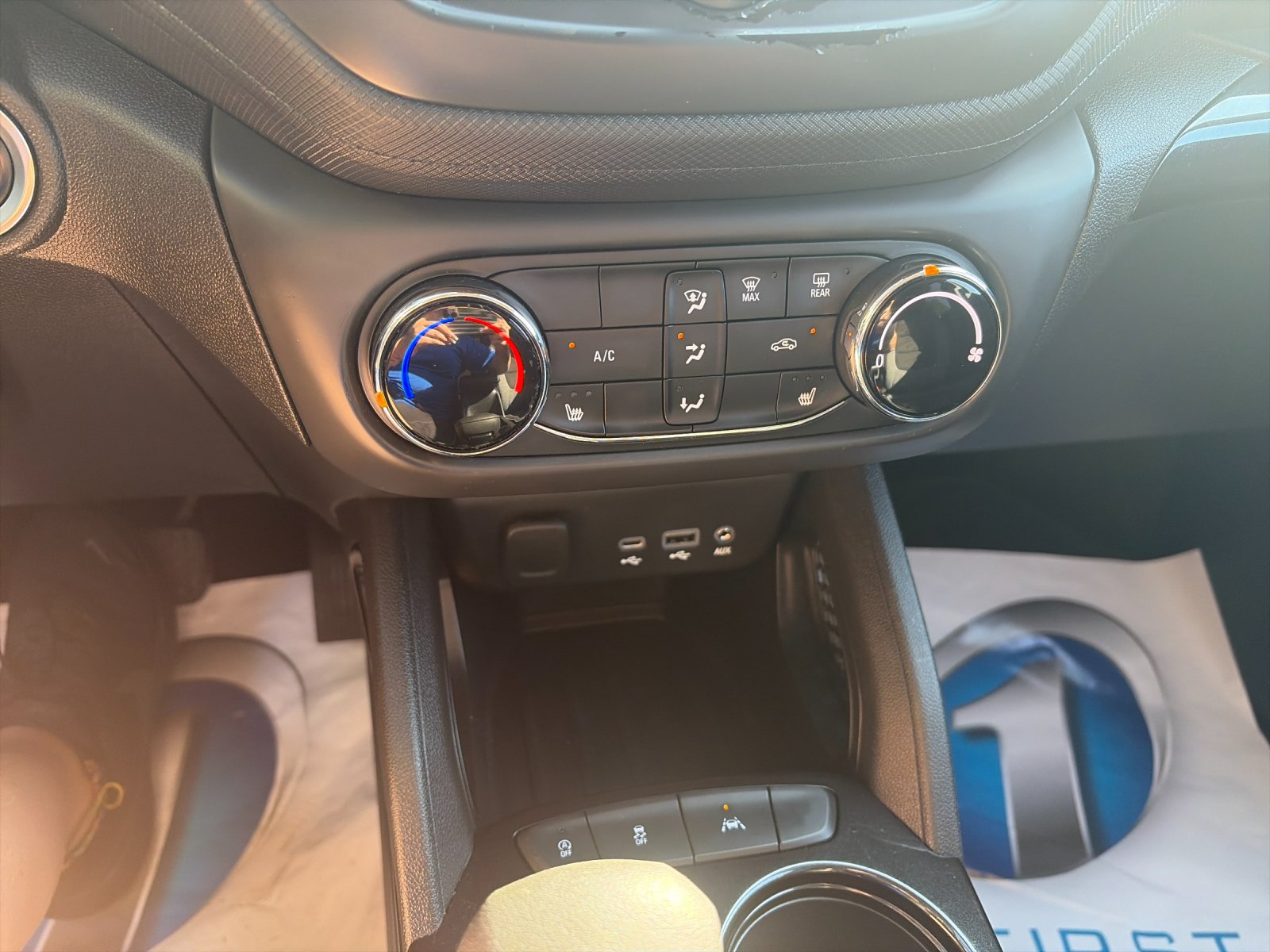 Used 2023 Crimson Chevrolet LT image 24