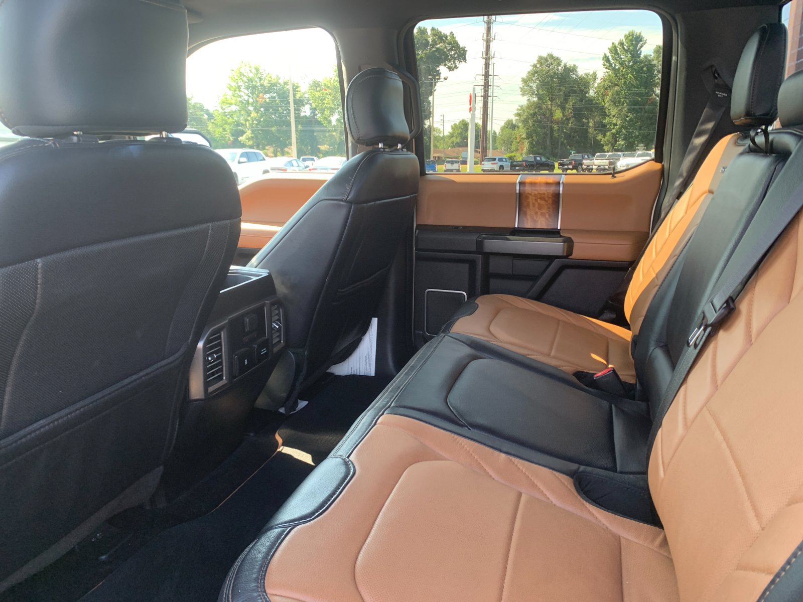 Used 2017 Gold Ford Limited image 15