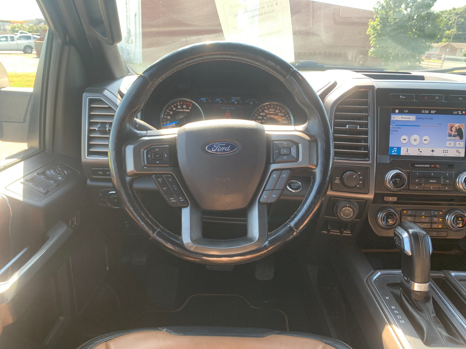 Used 2017 Gold Ford Limited image 18