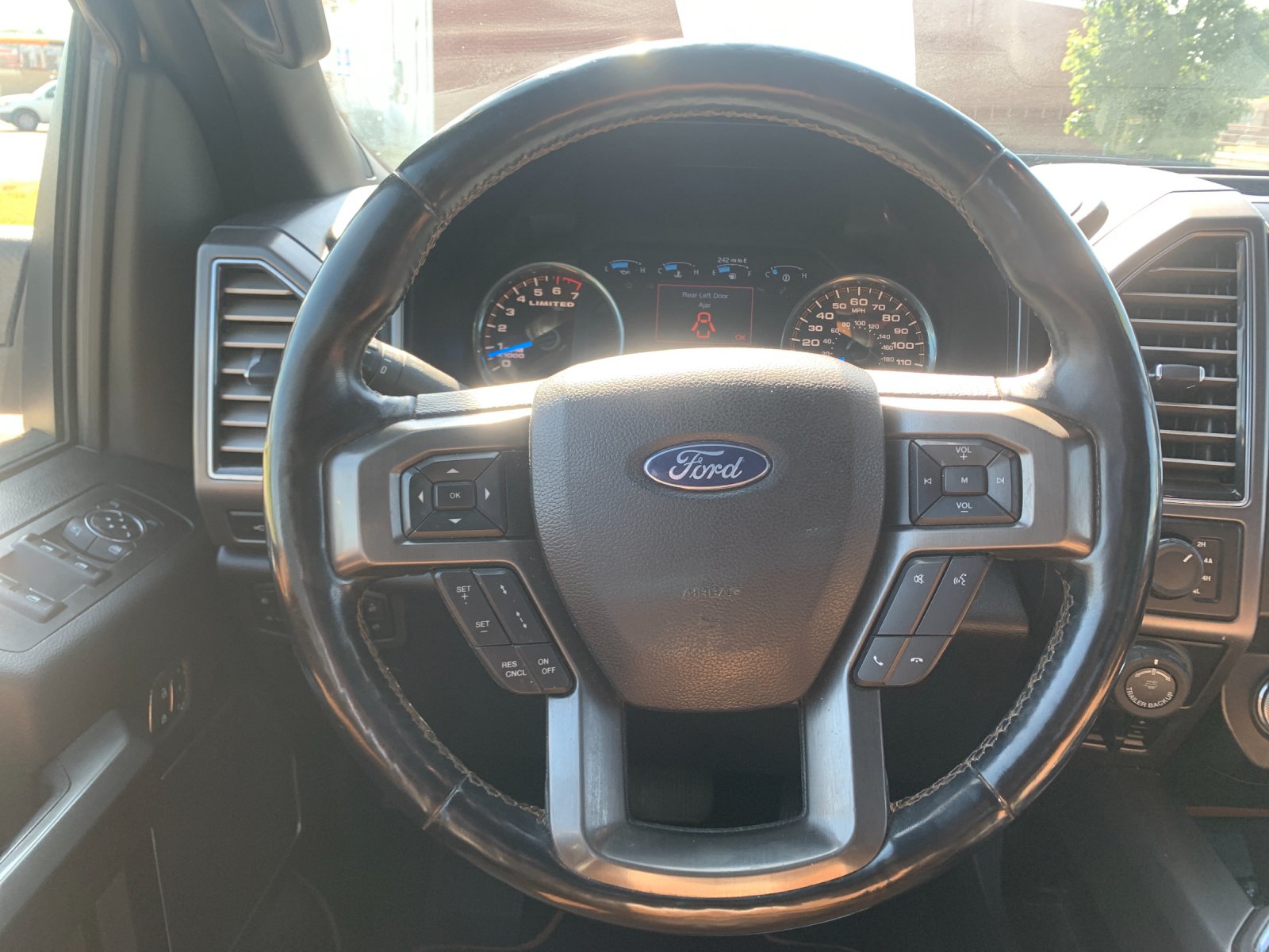 Used 2017 Gold Ford Limited image 27