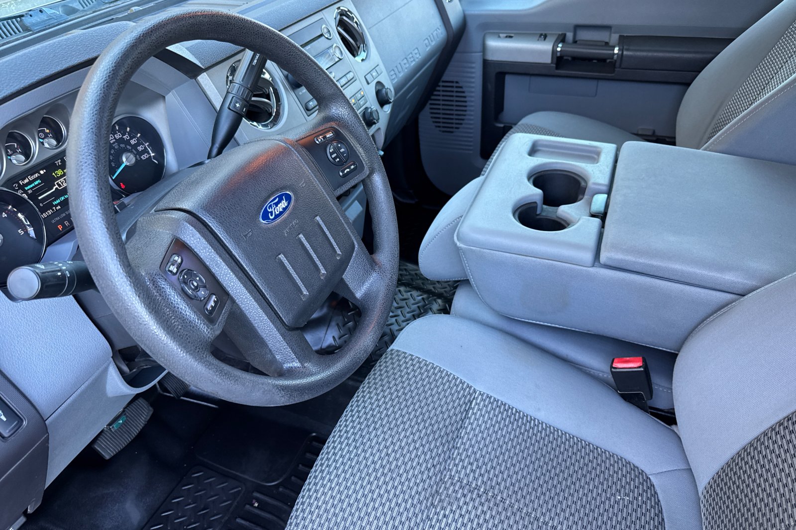 Used 2016 Ingot Silver Ford XLT image 15