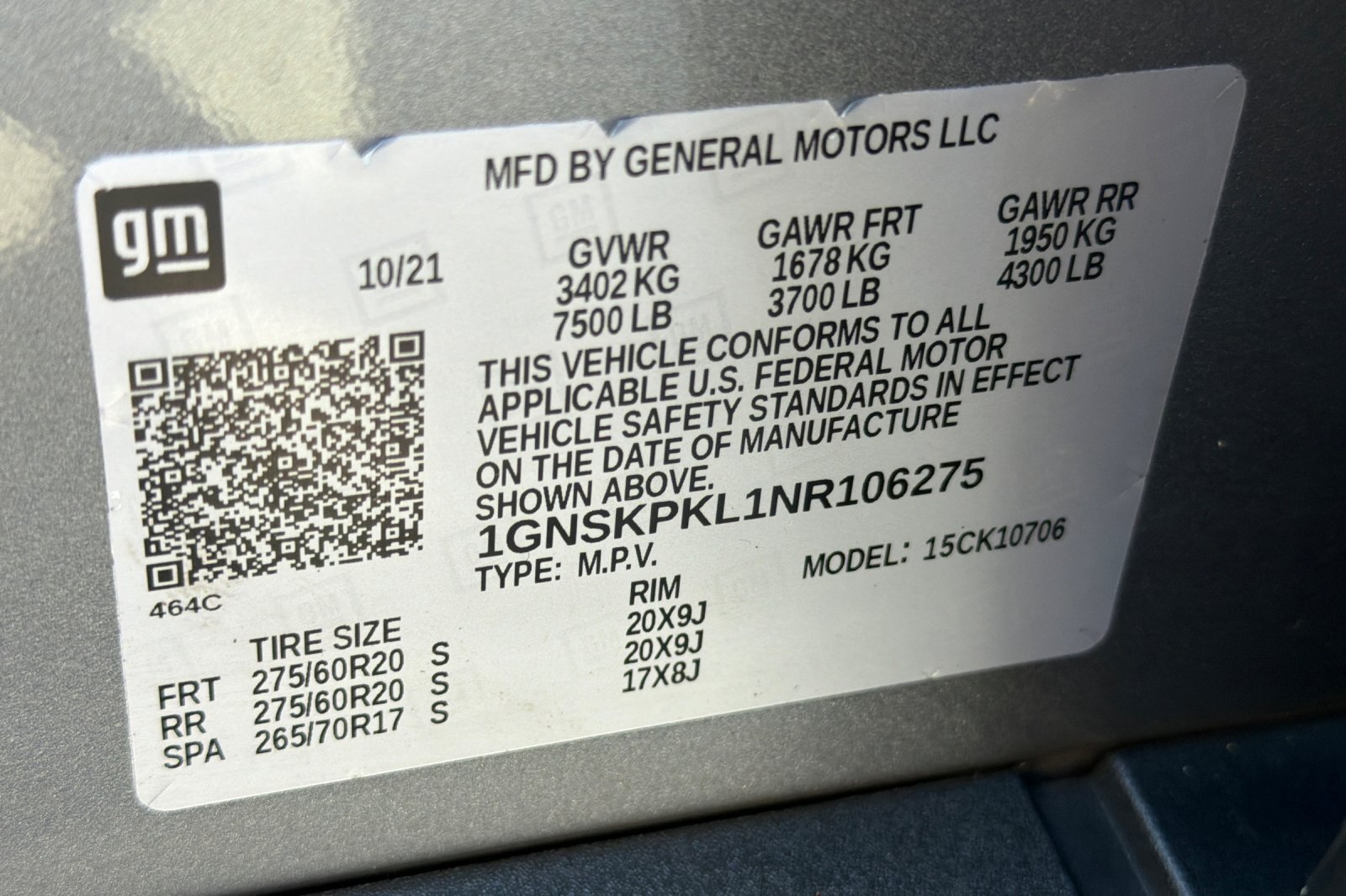 Used 2022 Gray Chevrolet Z71 image 25