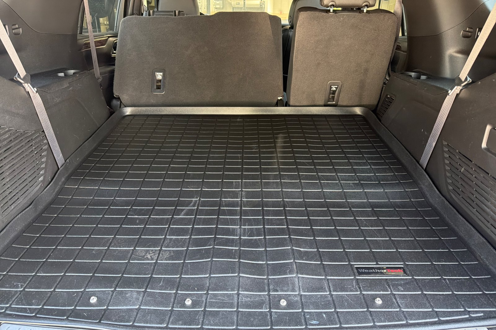 Used 2022 Gray Chevrolet Z71 image 12