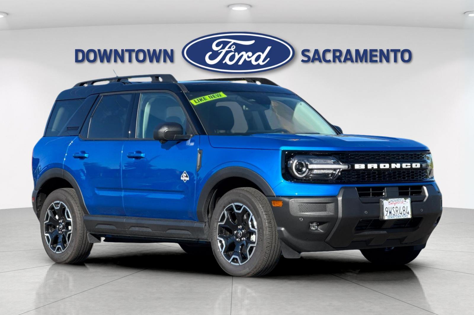 New 2025 Blue Metallic Ford Outer Banks® image 11