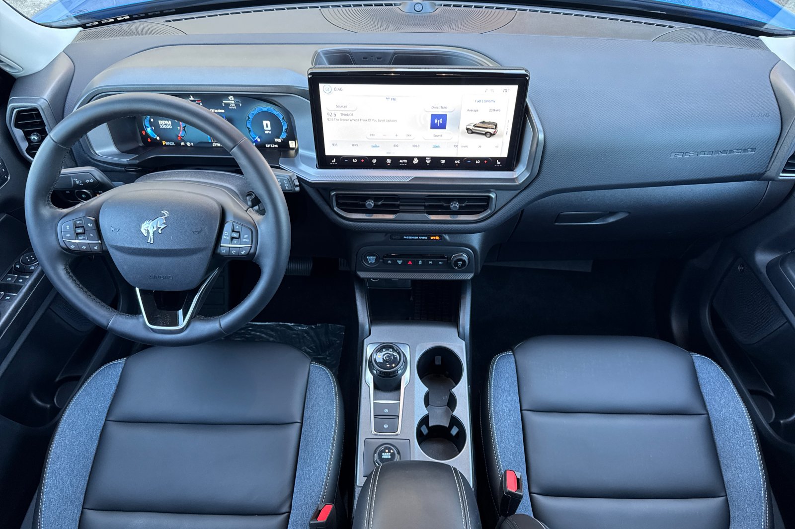 New 2025 Blue Metallic Ford Outer Banks® image 5