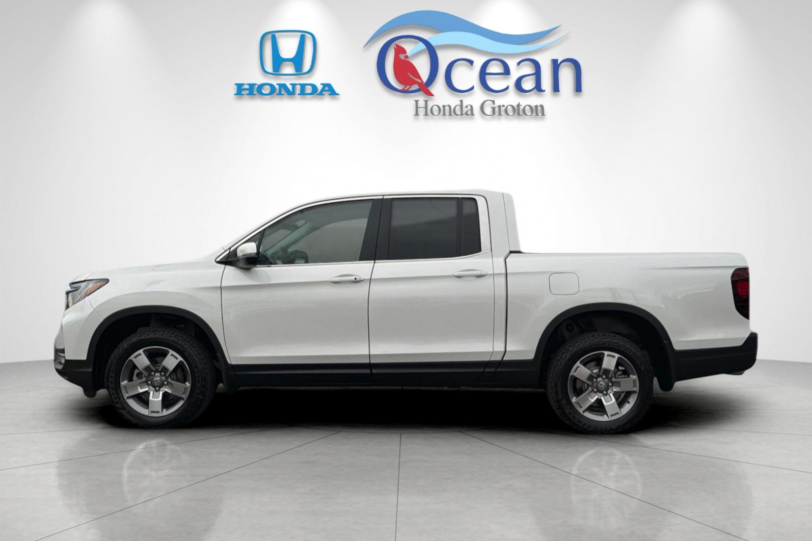 New 2026 Platinum White Pearl Honda RTL image 2