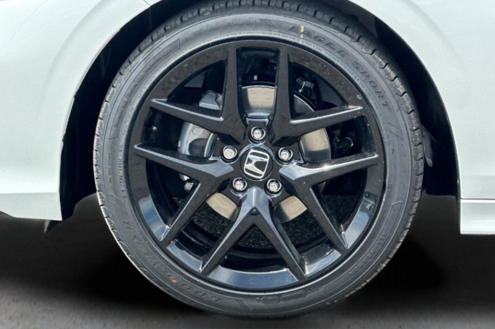 New 2026 Platinum White Pearl Honda Sport image 30