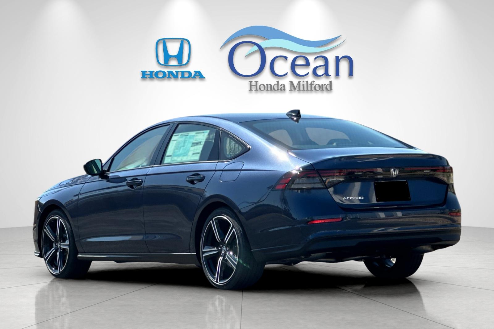 New 2026 Canyon River Blue Metallic Honda SE image 3