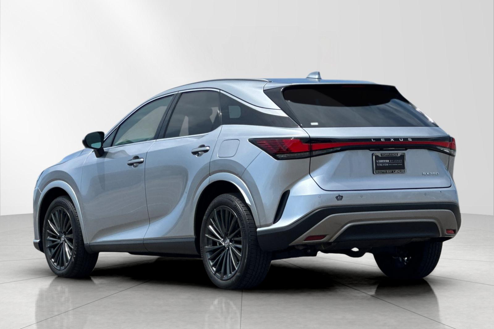 Used 2024 Silver Lexus 350 Premium image 4
