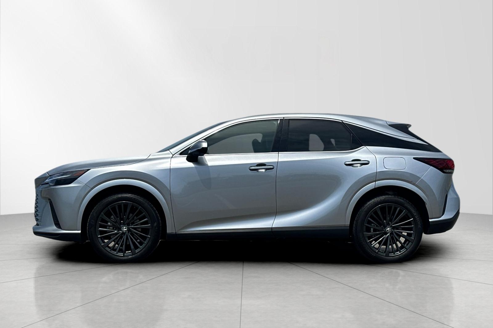 Used 2024 Silver Lexus 350 Premium image 3