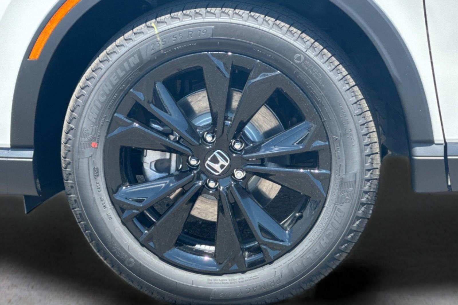 New 2026 Platinum White Pearl Honda Sport Touring image 31
