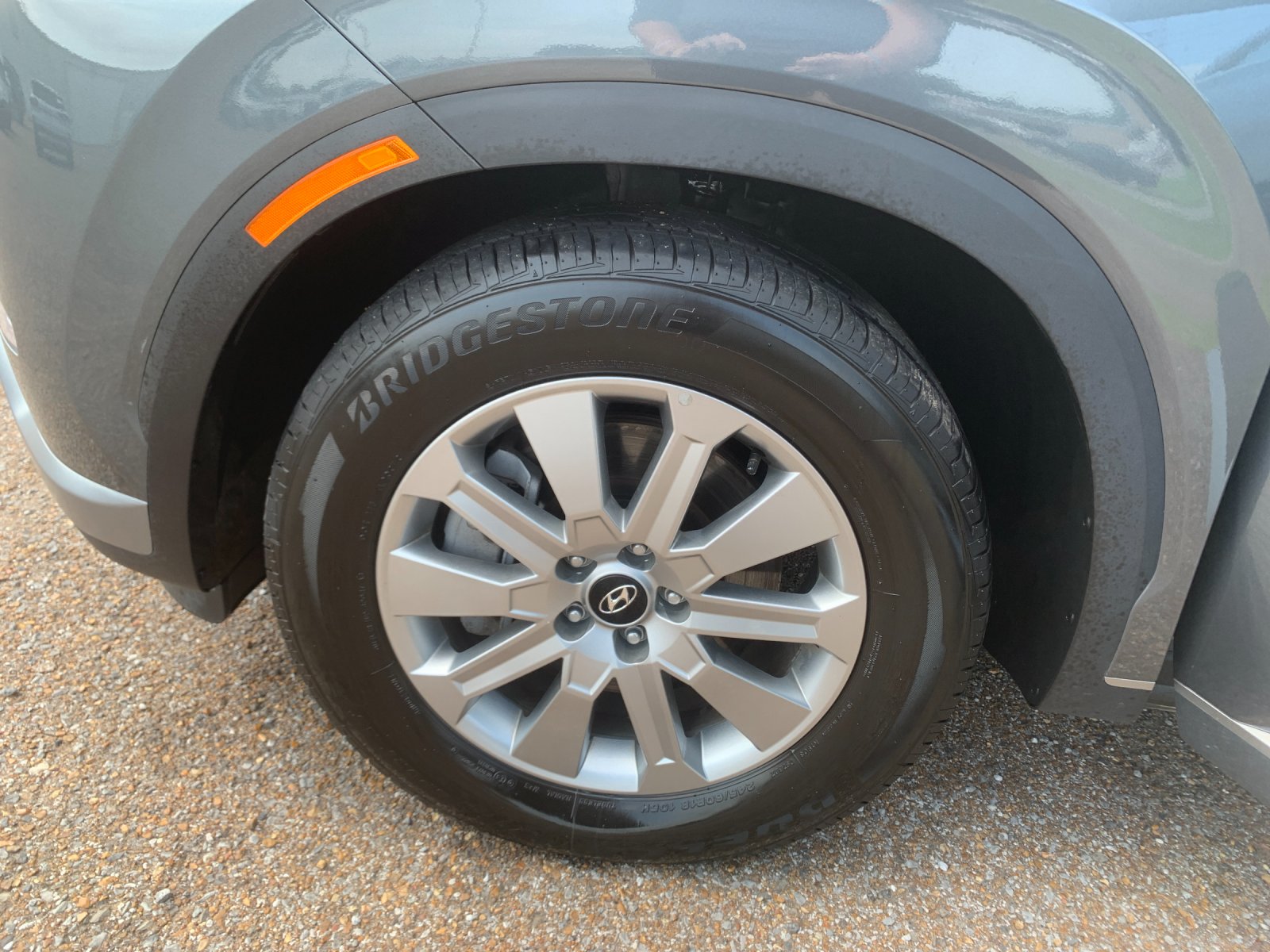 Used 2025 Graphite Hyundai SEL image 35