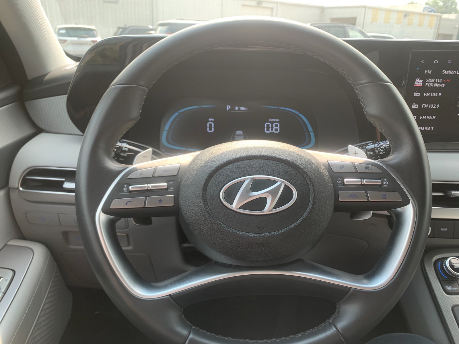 Used 2025 Graphite Hyundai SEL image 29