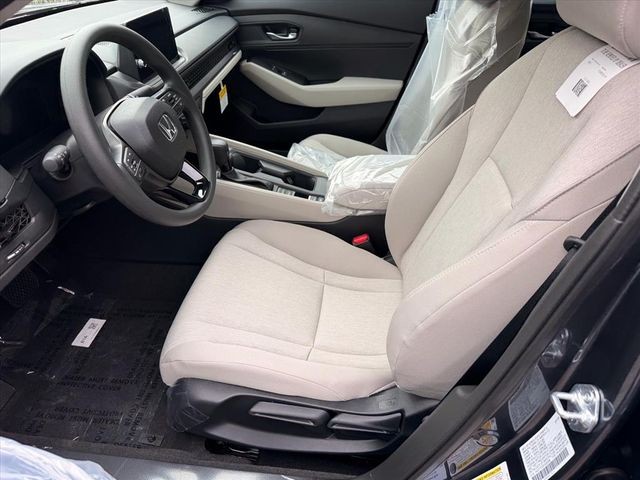New 2026 Meteorite Gray Metallic Honda LX image 6